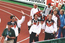 Als die Siebenk�mpferinnen zum Speerwurf gingen, wurden sie vom Publikum begeistert gefeiert.