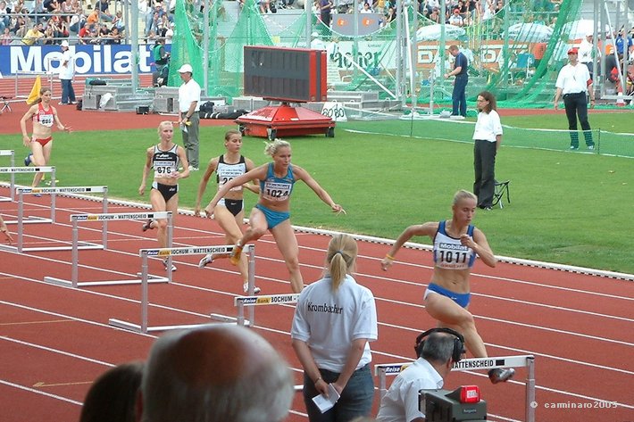 710 X 473 400m_huerden_frauen.jpg